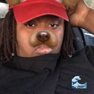 Meet your Posher, Jasmine